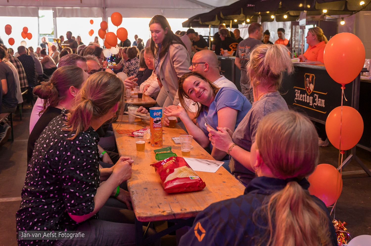 https://www.oranjefeesteneikelhof.nl/wp-content/uploads/2026/05/JvA20260508-0024.jpg