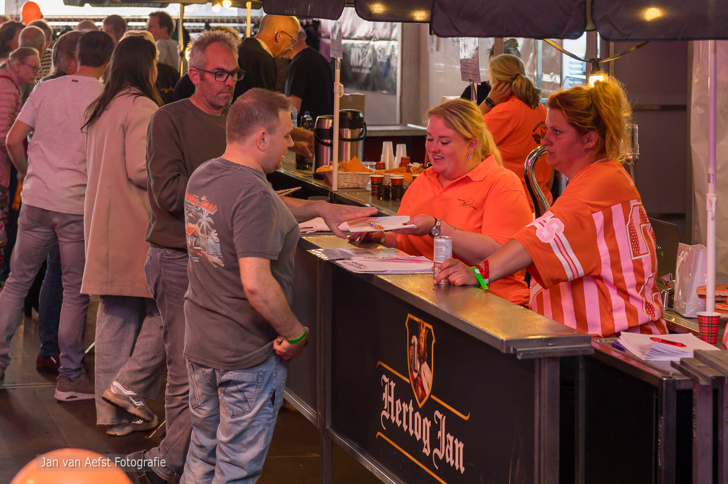 https://www.oranjefeesteneikelhof.nl/wp-content/uploads/2026/05/JvA20260508-0030.jpg