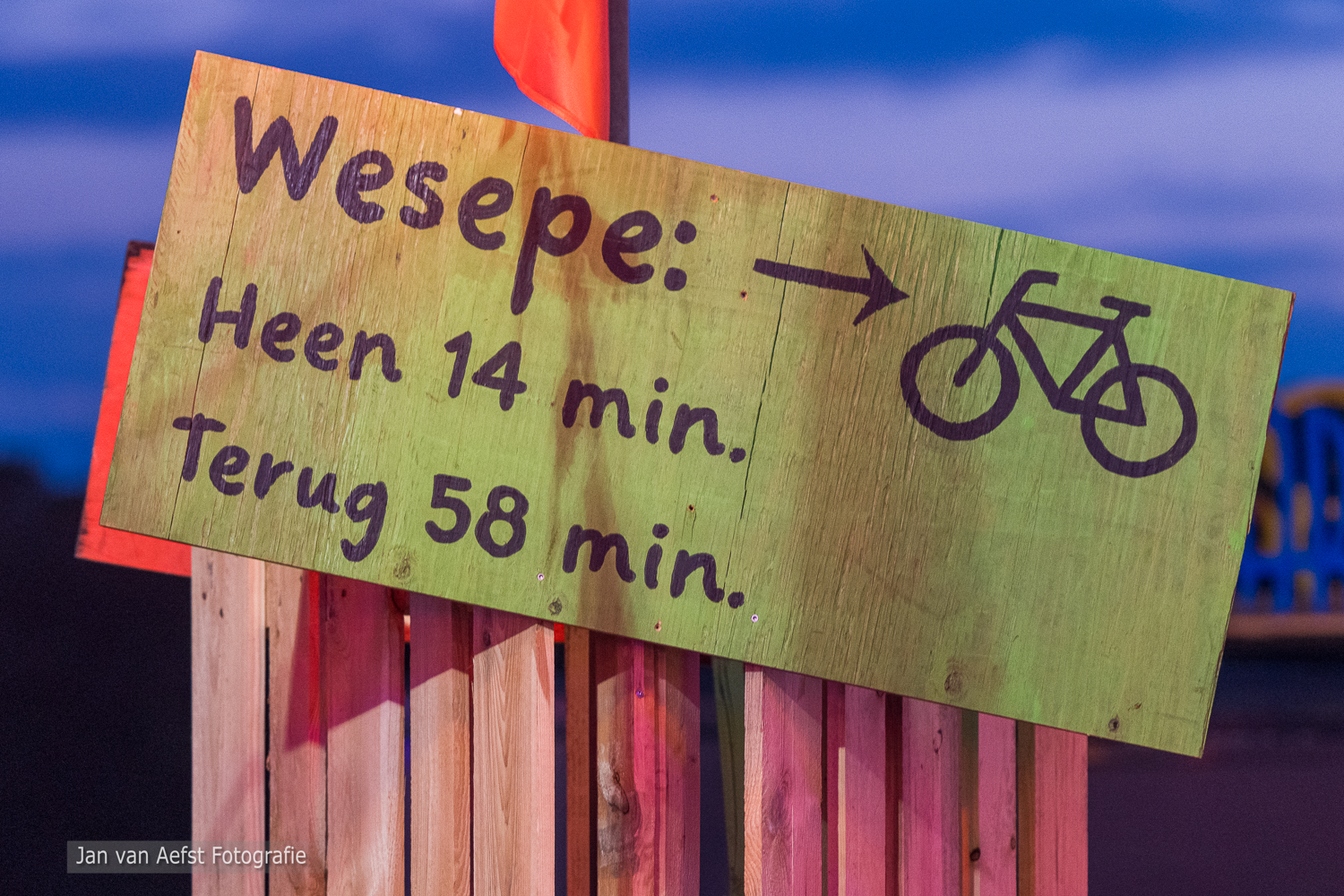 https://www.oranjefeesteneikelhof.nl/wp-content/uploads/2026/05/JvA20260508-0054.jpg